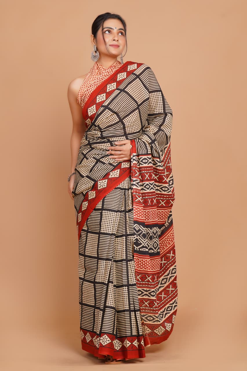 black-and-beige-checkered-mulmul-cotton-saree-with-red-ethnic-border
