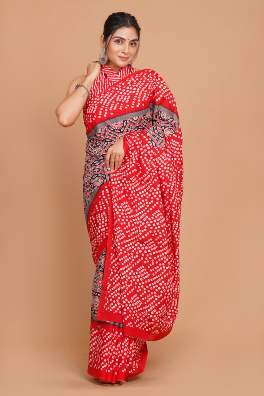 red-bandhani-style-mulmul-cotton-saree-with-black-ethnic-pallu