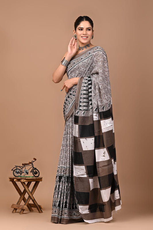 Timeless Tan Mulcotton Saree with Exquisite Ajrakh Prints