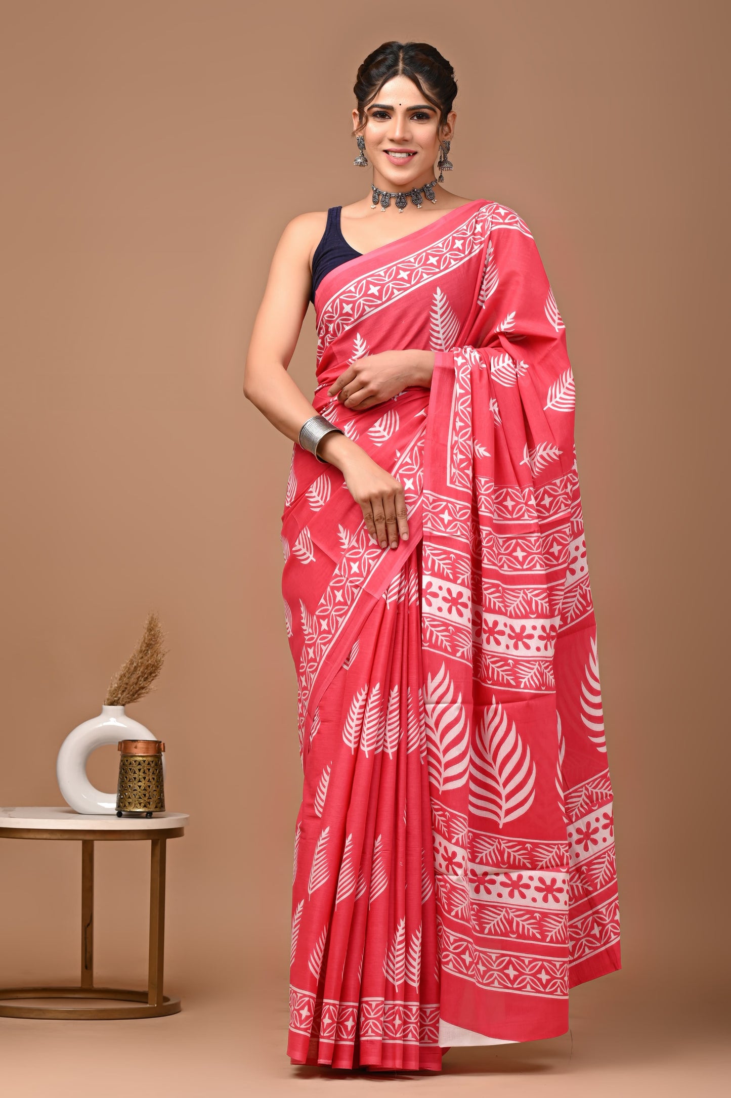 Graceful Pink: Fern Pattern Mulcotton Saree