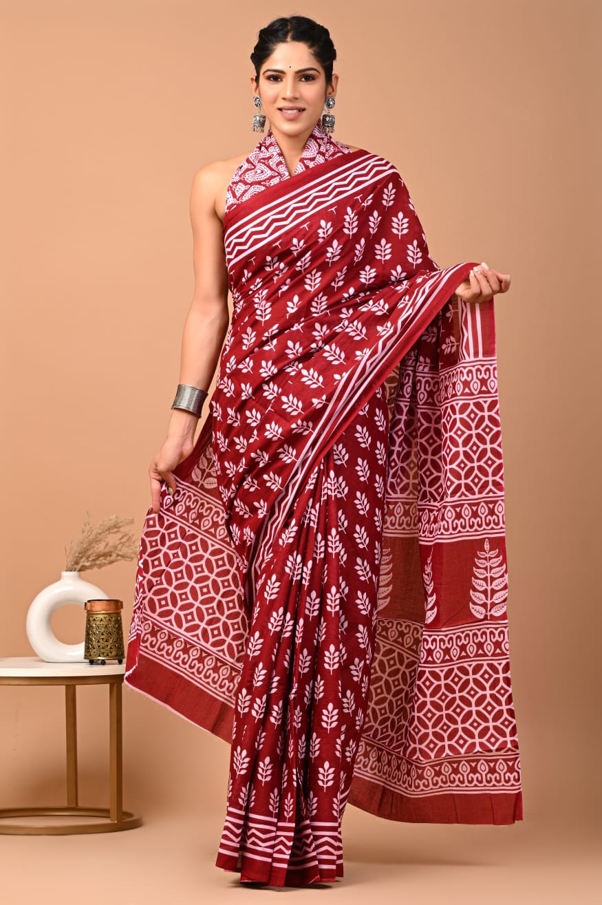 Crimson Delight: Red Mulcotton Saree