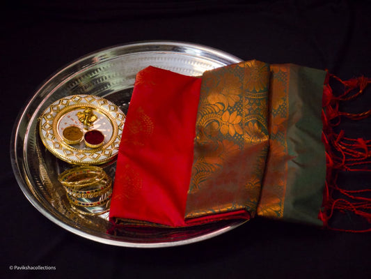 Elegant Red & Green Soft Silk Saree borderless Saree